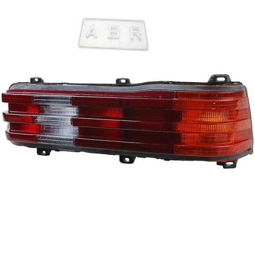 REAR TAIL Lights For MERCEDES BENZ 230E 240D 300D 280E W123 1976-85 4 DOOR Right